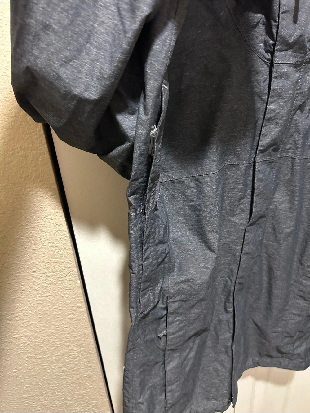 The North Face Men’s DryVent Rain Jacket Gray , XS